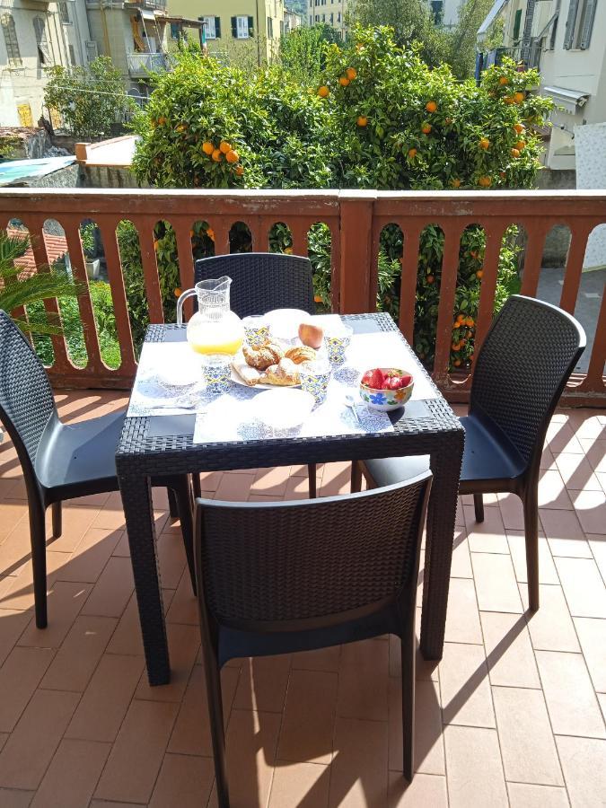 La Casa Di Ele, Parcheggio Privato Gratuito Apartment La Spezia Luaran gambar