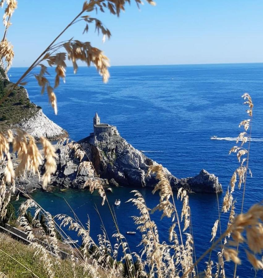 La Casa Di Ele, Parcheggio Privato Gratuito Apartment La Spezia Luaran gambar