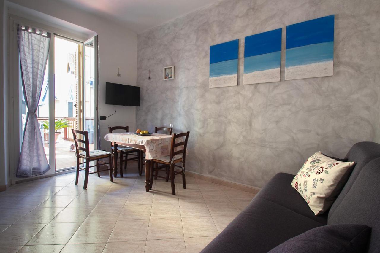 La Casa Di Ele, Parcheggio Privato Gratuito Apartment La Spezia Luaran gambar