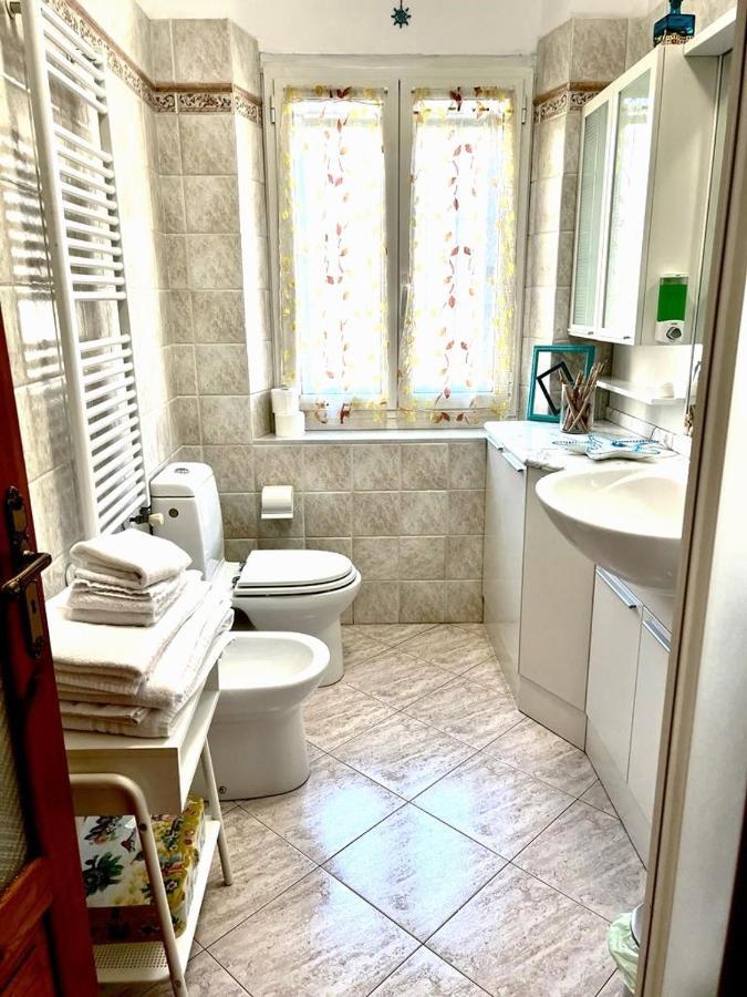 La Casa Di Ele, Parcheggio Privato Gratuito Apartment La Spezia Luaran gambar